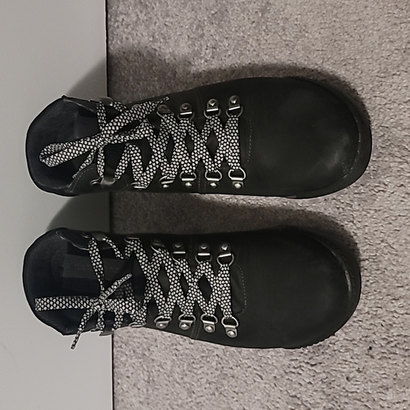 Cougar Shoes - Cougar Hiking Boots